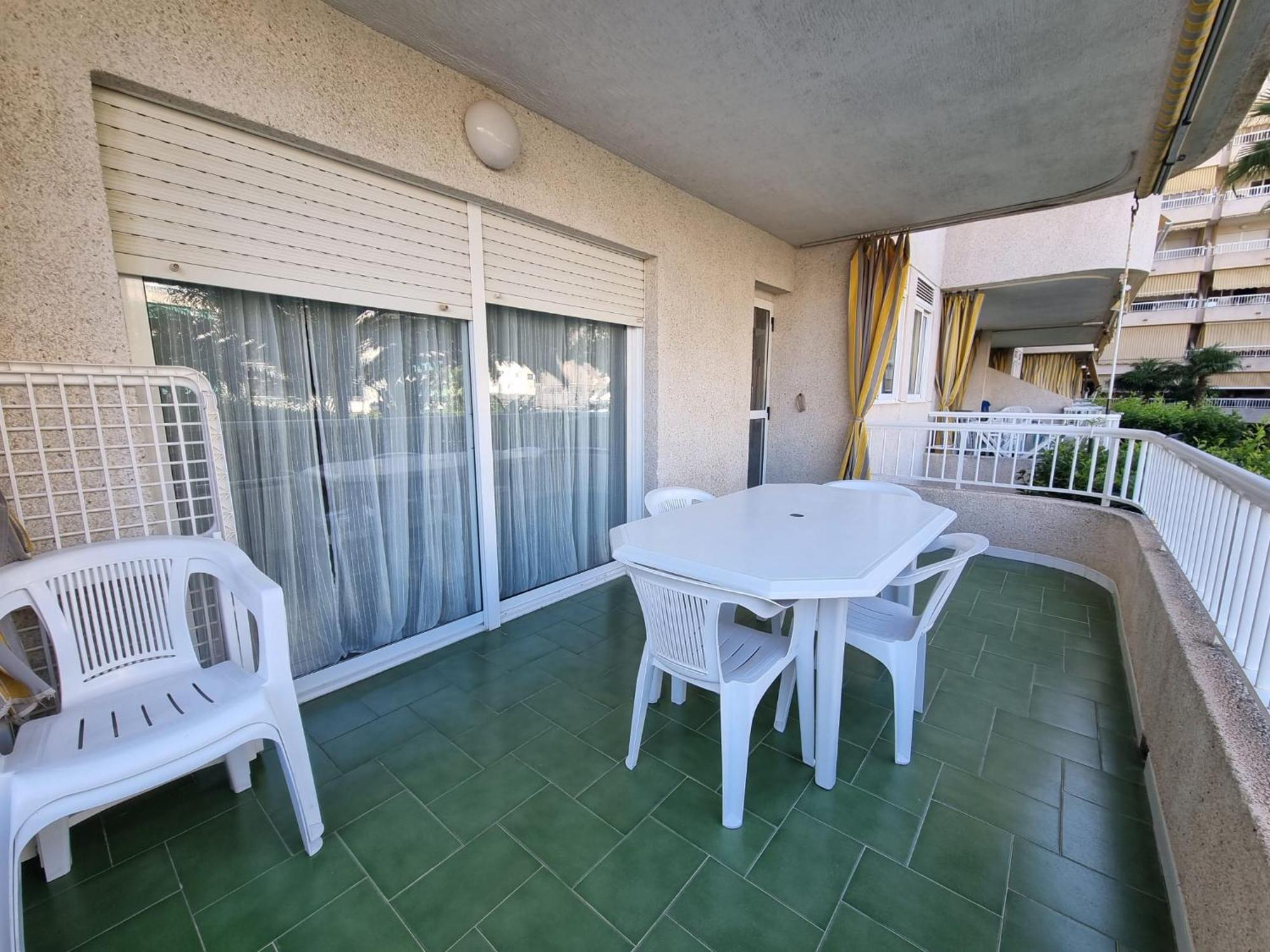 Apartamento En Alquiler Parque 8, Playa De Gandia Eksteriør billede